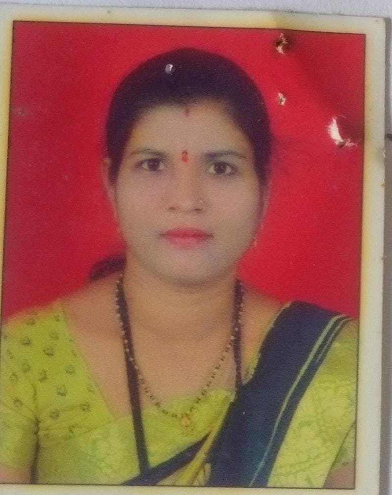 सौ. उर्मिला निनाद नाईक